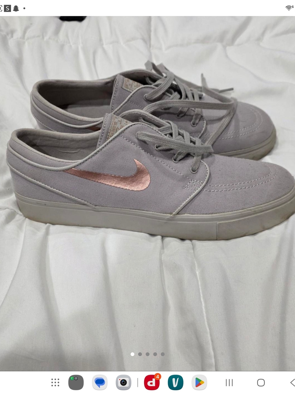 Nike Men’s SB ZOOM Air Low-Top Sneakers in Light Gray with Rose Gold Swoosh